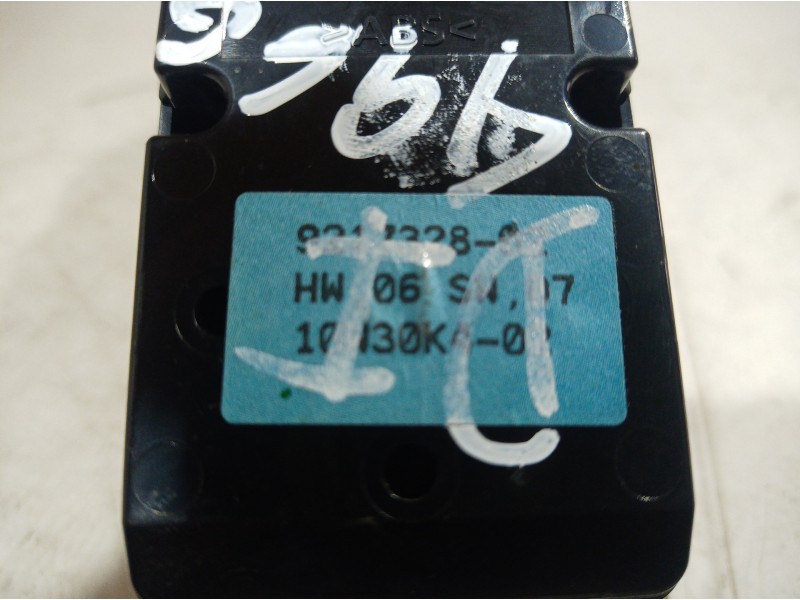 Recambio de mando elevalunas delantero izquierdo para bmw serie 3 berlina (e90) 316d referencia OEM IAM 9217328 9217328 9217328
