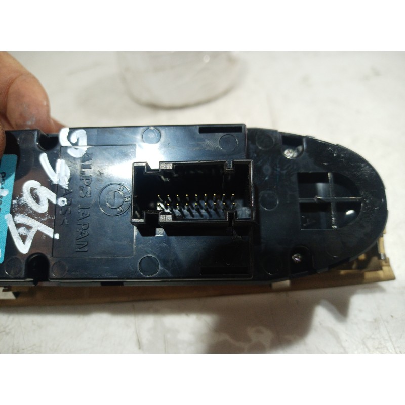 Recambio de mando elevalunas delantero izquierdo para bmw serie 3 berlina (e90) 316d referencia OEM IAM 9217328 9217328 9217328