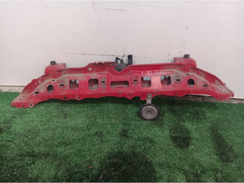 Recambio de travesaño superior para toyota yaris (ksp9/scp9/nlp9) básico referencia OEM IAM   