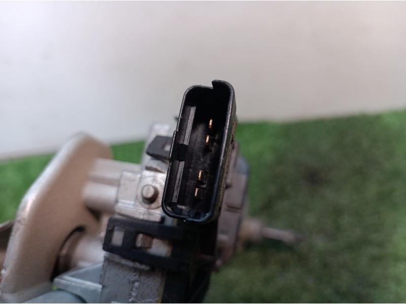 Recambio de motor limpia delantero para peugeot 208 active referencia OEM IAM 9673222580 9673222580 0390241540