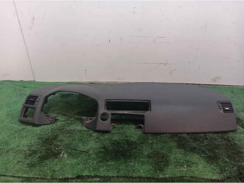 Recambio de salpicadero para volvo c30 1.6 d drive kinetic referencia OEM IAM 30722599 30722599 30722599