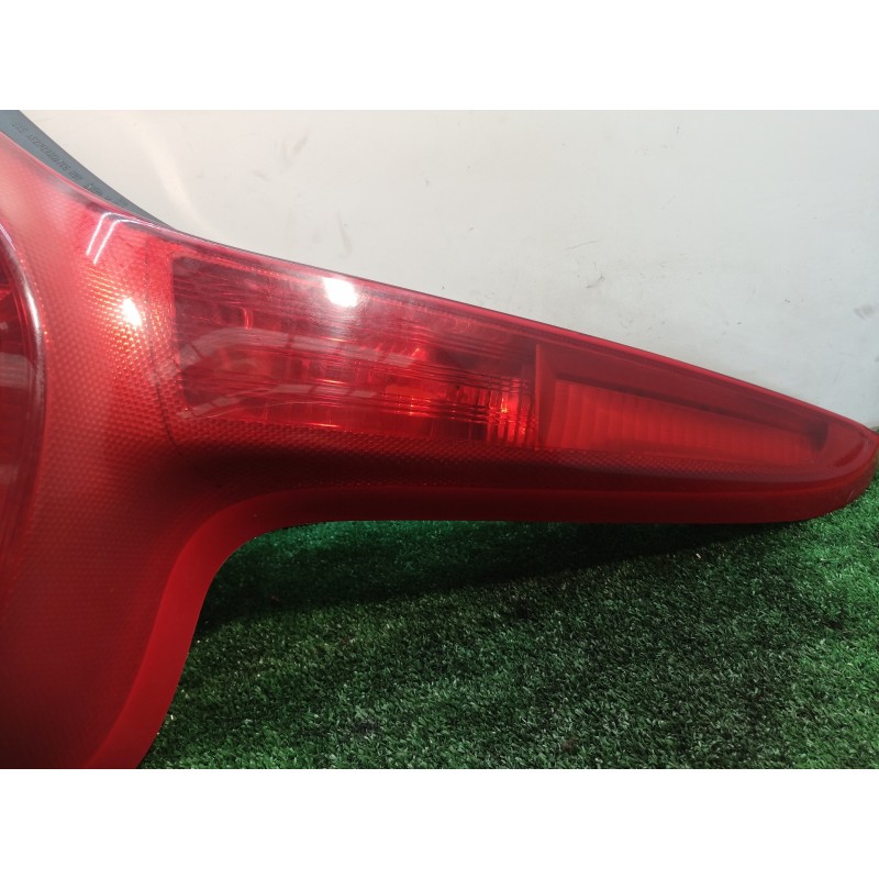 Recambio de piloto trasero derecho para volvo c30 1.6 d drive kinetic referencia OEM IAM 27710205 27710205 27710205