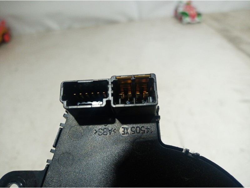 Recambio de anillo airbag para chrysler voyager (rg) 2.8 crd executive referencia OEM IAM 05082050AA 05082050AA 05082050