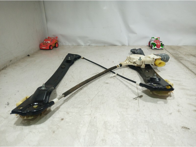 Recambio de elevalunas delantero derecho para bmw serie 3 berlina (e90) 316d referencia OEM IAM 6927028 6927028 6927028