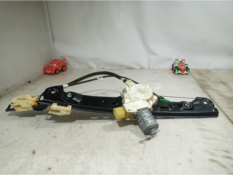 Recambio de elevalunas delantero derecho para bmw serie 3 berlina (e90) 316d referencia OEM IAM 6927028 6927028 6927028