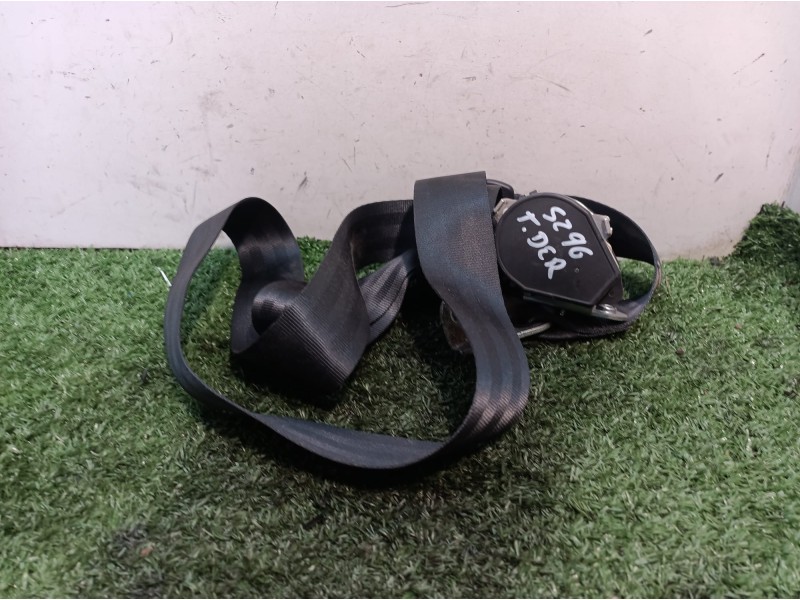 Recambio de cinturon seguridad trasero derecho para volkswagen golf vi (5k1) advance referencia OEM IAM 1K6857806AA 1K6857806AA 