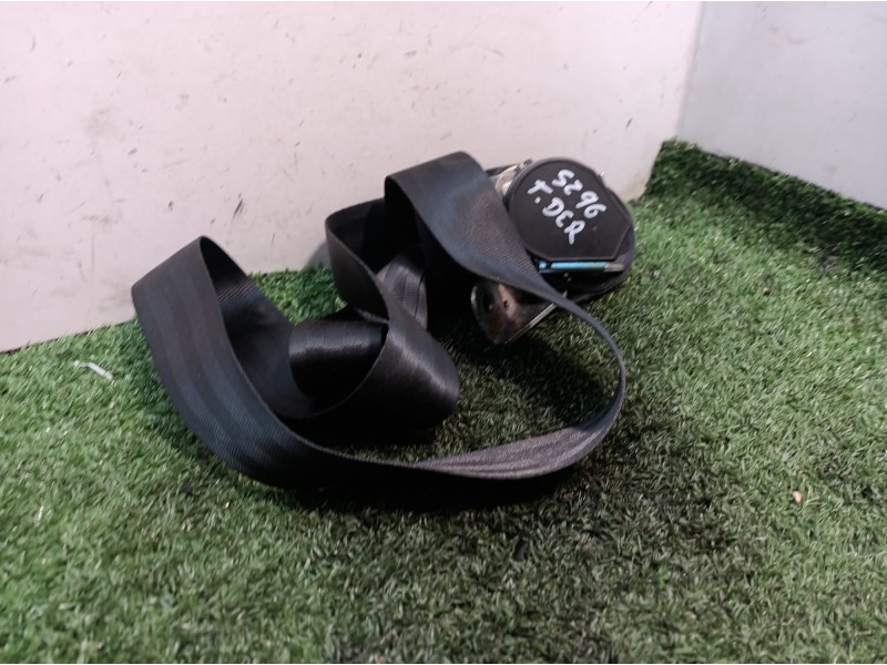 Recambio de cinturon seguridad trasero derecho para volkswagen golf vi (5k1) advance referencia OEM IAM 1K6857806AA 1K6857806AA 