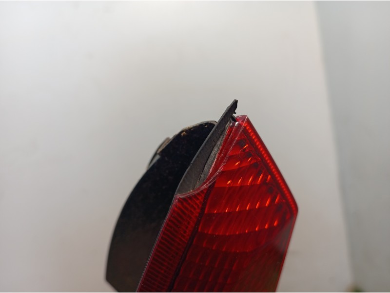 Recambio de piloto trasero izquierdo para ford fiesta (cbk) ambiente referencia OEM IAM 2S6113A603B 2S6113A603B 2S6113N004AC