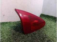 Recambio de piloto trasero izquierdo interior para alfa romeo 147 (190) 1.9 jtd cat referencia OEM IAM 46556346 46556346 0332001 2