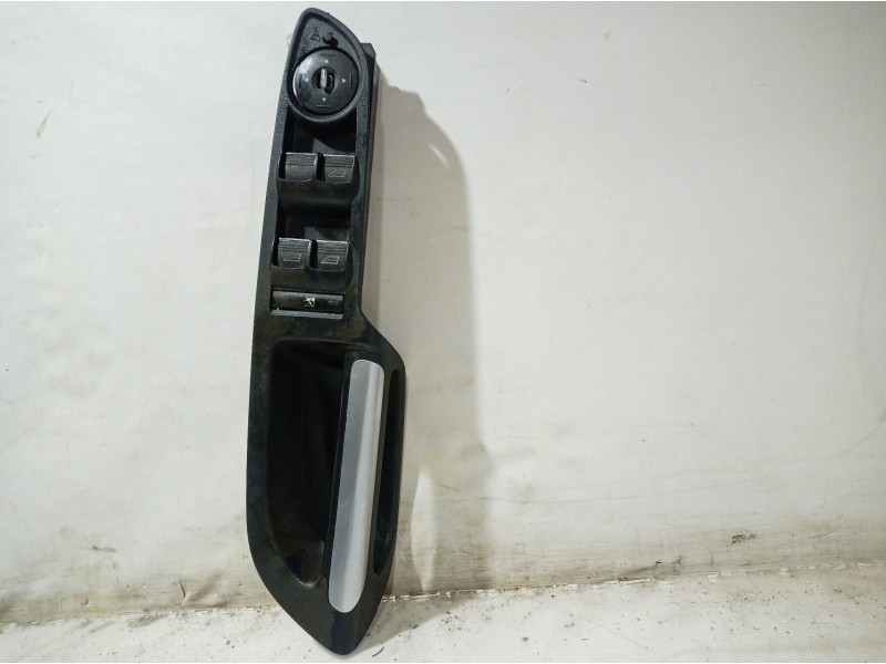 Recambio de mando elevalunas delantero izquierdo para ford c-max edition referencia OEM IAM AM5T14A132CB AM5T14A132CB AM5T14A132