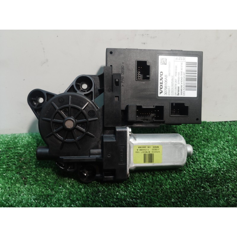 Recambio de elevalunas delantero derecho para volvo c30 1.6 d drive kinetic referencia OEM IAM 30798106AB 30798106AB 30798106AB