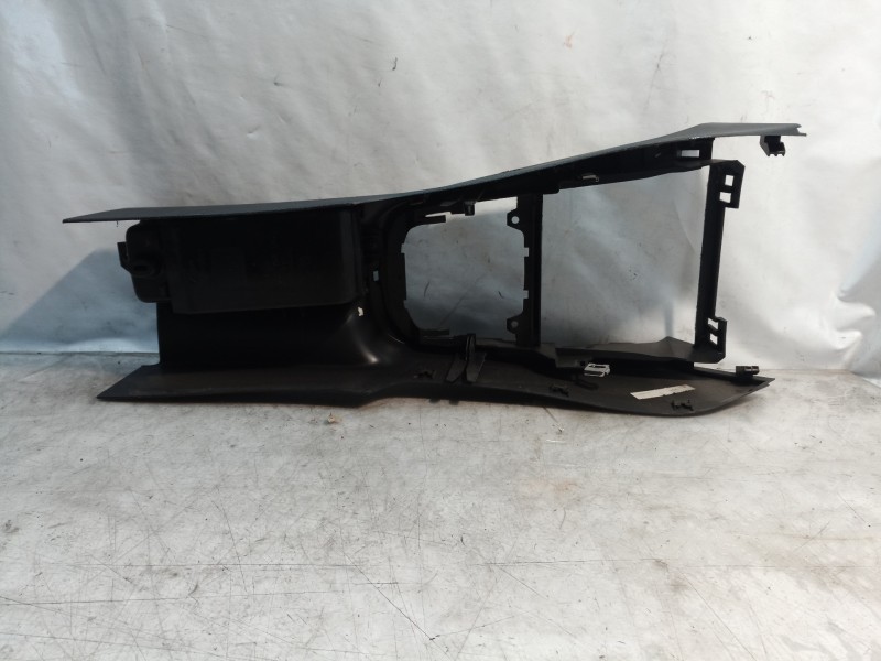 Recambio de moldura para volkswagen golf vi (5k1) rabbit referencia OEM IAM 1K0862531A 1K0862531A 1K0862531A