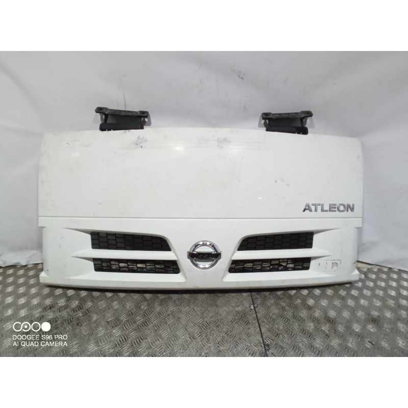 Recambio de capot para nissan atleon 120 atleon 120 referencia OEM IAM   