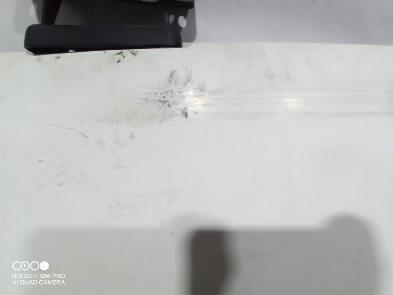 Recambio de capot para nissan atleon 120 atleon 120 referencia OEM IAM   