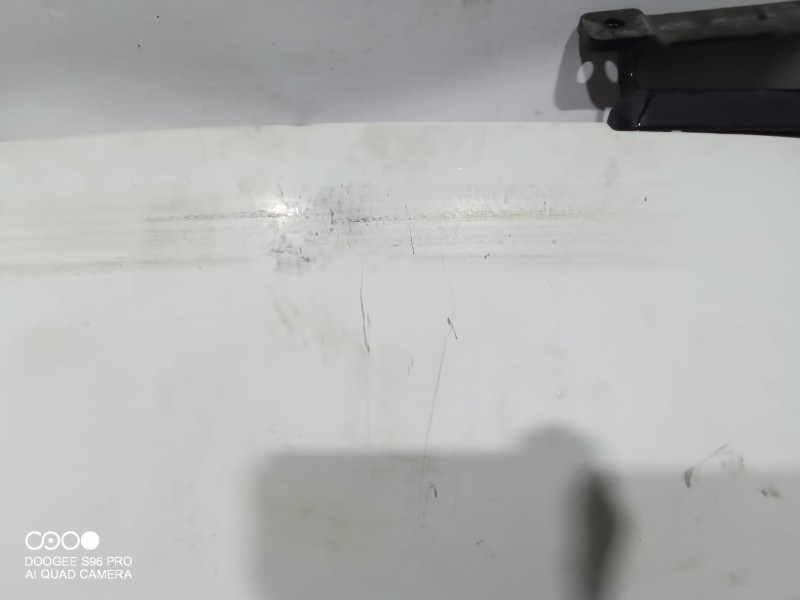 Recambio de capot para nissan atleon 120 atleon 120 referencia OEM IAM   