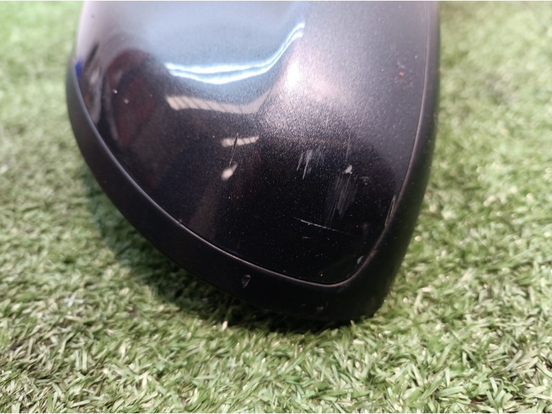 Recambio de retrovisor derecho para kia cee´d emotion referencia OEM IAM 022608 022608 022609