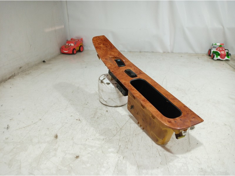 Recambio de mando elevalunas delantero derecho para kia carnival referencia OEM IAM 0K53A66360A 0K53A66360A 0K53A66360A