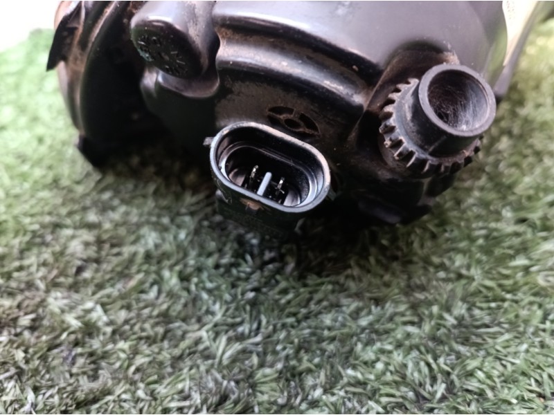 Recambio de faro antiniebla derecho para ford fiesta (cbk) ambiente referencia OEM IAM 2S6115K201A 2S6115K201A 89202181