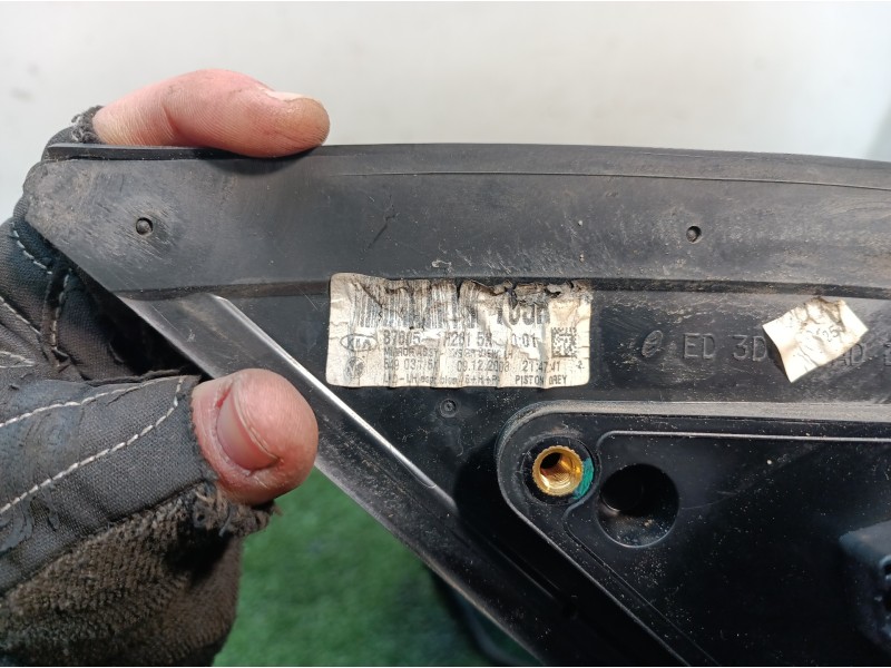 Recambio de retrovisor izquierdo para kia cee´d emotion referencia OEM IAM 876051H261 876051H261 022608