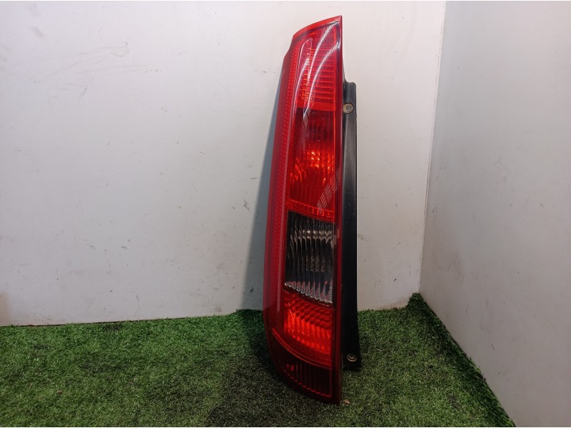 Recambio de piloto trasero izquierdo para ford fiesta (cbk) ambiente referencia OEM IAM 2S5113A603B 2S5113A603B 2S6113N004AD