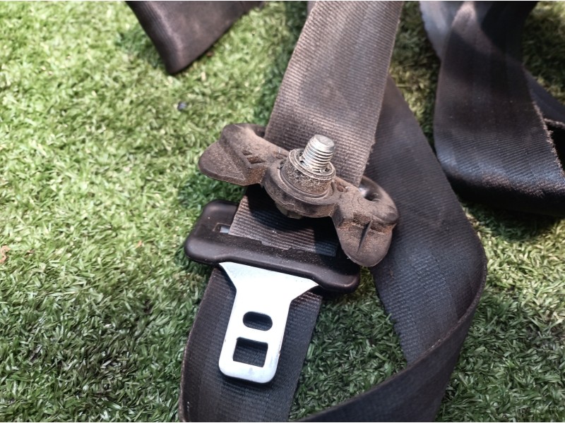 Recambio de cinturon seguridad delantero izquierdo para kia cee´d emotion referencia OEM IAM 888101H700EQ 609488500AAH 609435800