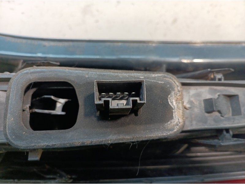 Recambio de piloto trasero izquierdo para ford fiesta (cbk) ambiente referencia OEM IAM 2S5113A603B 2S5113A603B 2S6113N004AD