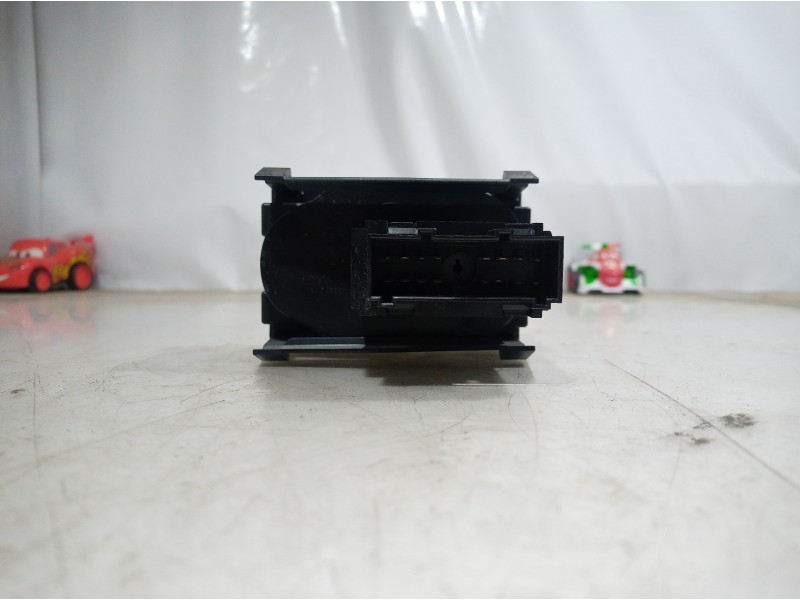 Recambio de mando luces para ford fiesta (cb1) referencia OEM IAM 6S6T13A024EA 6S6T13A024EA 6S6T13A024