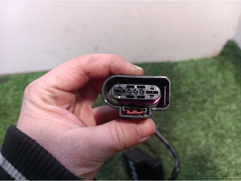 Recambio de modulo electronico para volkswagen golf vi (5k1) advance referencia OEM IAM 1K0906093F 1K0906093F 1K0906093