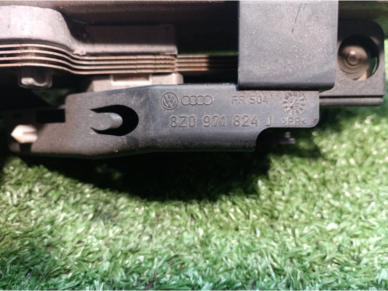 Recambio de columna direccion para audi a2 (8z) 1.4 colour.storm referencia OEM IAM 8Z0971824J 8Z0971824J 8Z0971824J