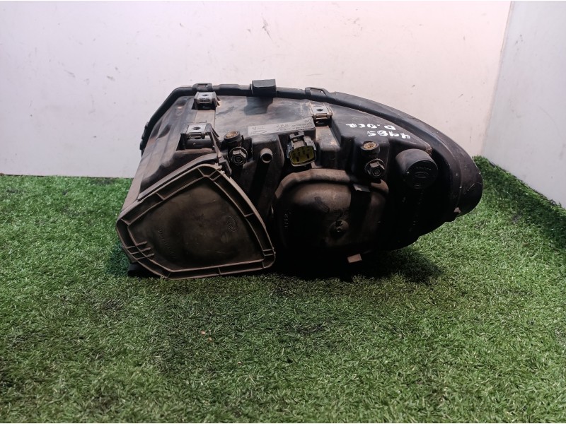 Recambio de faro derecho para chrysler voyager (rg) 2.8 crd executive referencia OEM IAM 04857830ABH 04857830ABH 6240200000