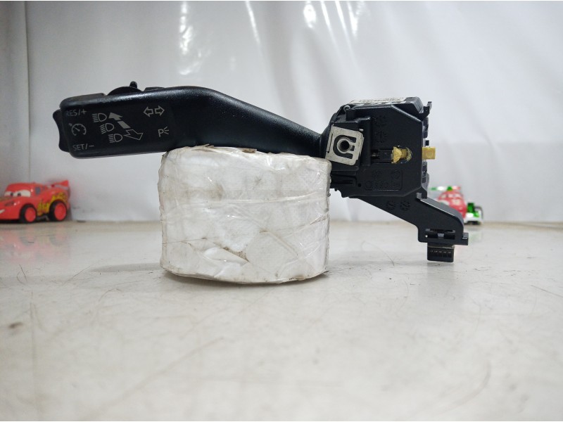 Recambio de mando intermitentes para volkswagen golf v variant (1k5) advance referencia OEM IAM 1K0953513F 1K0953513F 1K0953513