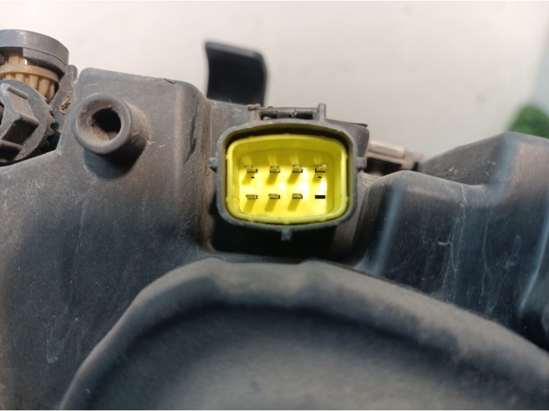Recambio de faro derecho para chrysler voyager (rg) 2.8 crd executive referencia OEM IAM 04857830ABH 04857830ABH 6240200000