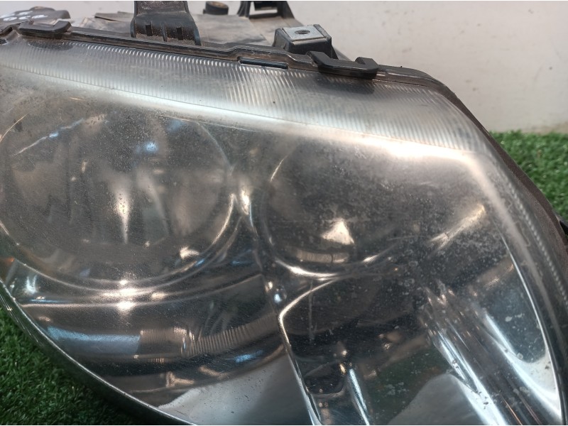 Recambio de faro derecho para chrysler voyager (rg) 2.8 crd executive referencia OEM IAM 04857830ABH 04857830ABH 6240200000