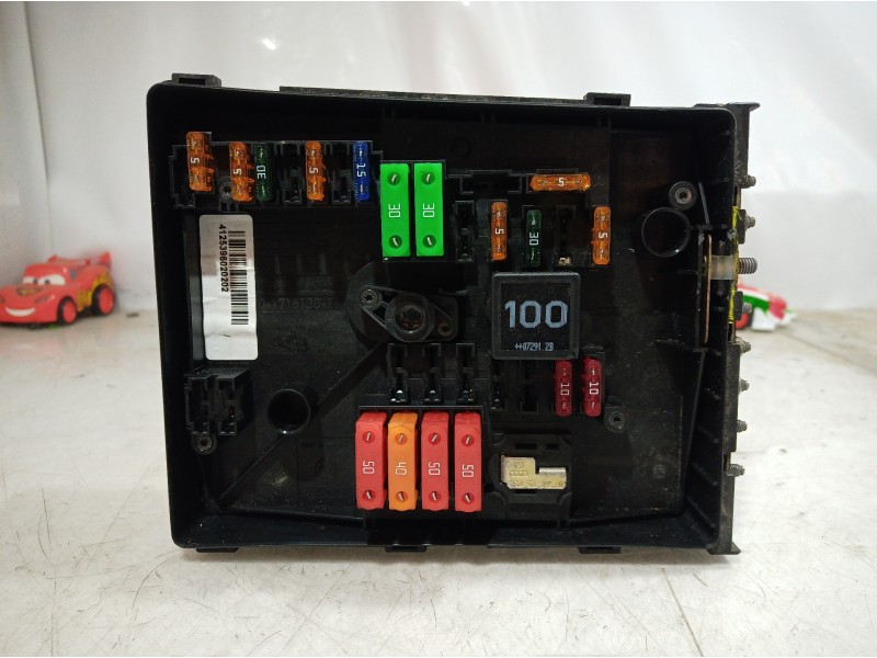 Recambio de caja reles / fusibles para volkswagen golf v variant (1k5) advance referencia OEM IAM 1K0937125A 1K0937125A 1K093712