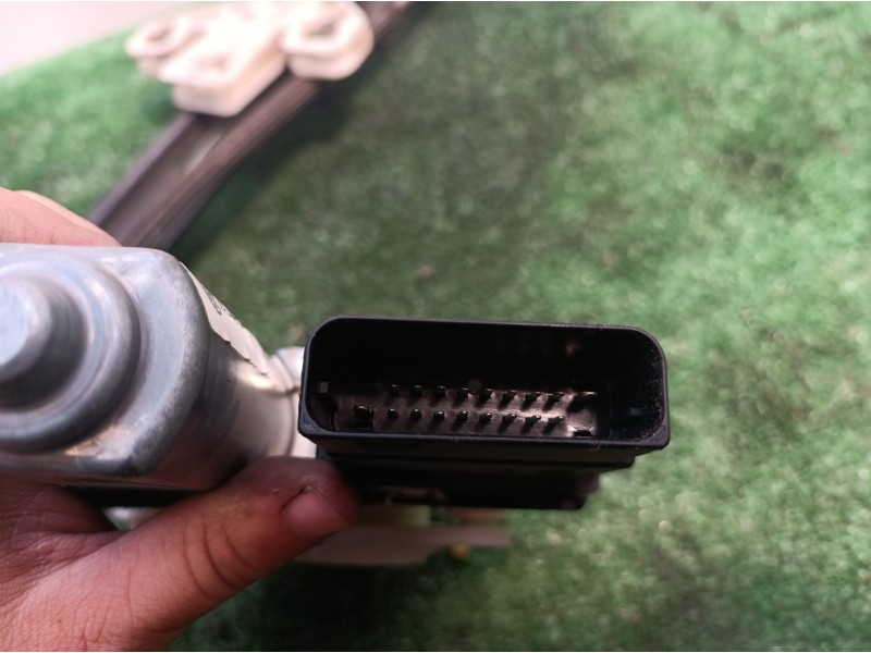 Recambio de elevalunas trasero izquierdo para seat altea (5p1) sport referencia OEM IAM 5P0839461A 5P0839461A 1K0959703E