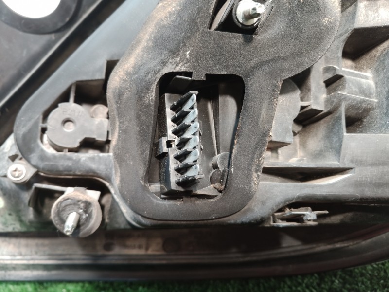 Recambio de piloto trasero izquierdo para opel astra h ber. cosmo referencia OEM IAM 00865301 00865301 24451835