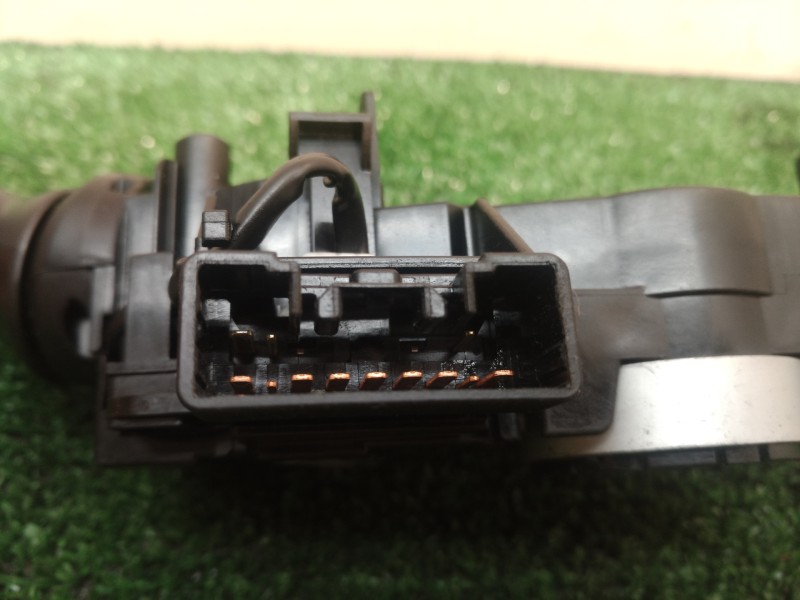 Recambio de mando luces para toyota yaris (ksp9/scp9/nlp9) básico referencia OEM IAM 17F001 17F001 17F001