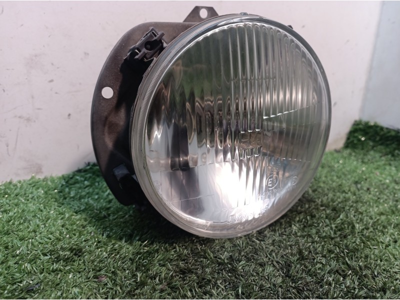 Recambio de faro izquierdo para volkswagen polo (867/871/873) azur coupe referencia OEM IAM 14592R20 111941605A 1300508025