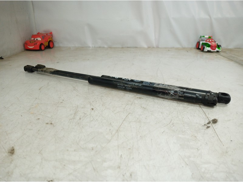 Recambio de amortiguadores maletero / porton para kia cee´d referencia OEM IAM 817702K000 817702K000 817702K000 Recambio de amortiguadores maletero / porton para kia cee´d referencia OEM IAM 817702K000 817702K000 817702K000