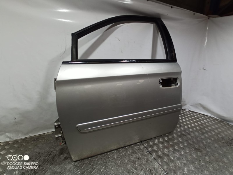 Recambio de puerta delantera izquierda para chrysler voyager (rg) 2.8 crd executive referencia OEM IAM   