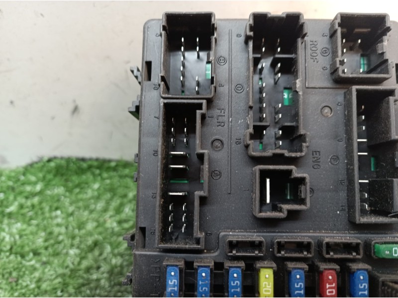 Recambio de caja reles / fusibles para hyundai getz (tb) 1.5 crdi referencia OEM IAM   