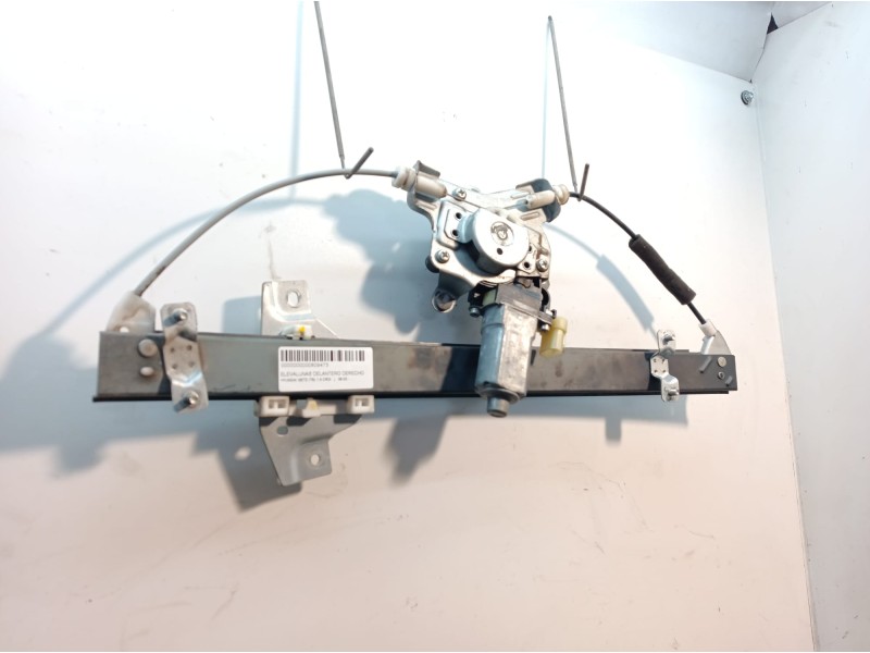 Recambio de elevalunas delantero derecho para hyundai getz (tb) 1.5 crdi referencia OEM IAM   