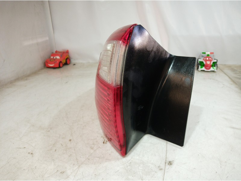 Recambio de piloto trasero izquierdo para ford c-max edition referencia OEM IAM AM5113405BF AM5113405BF AM5113405