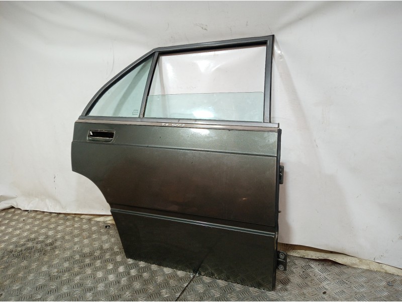 Recambio de puerta trasera derecha para maserati biturbo 425 referencia OEM IAM   