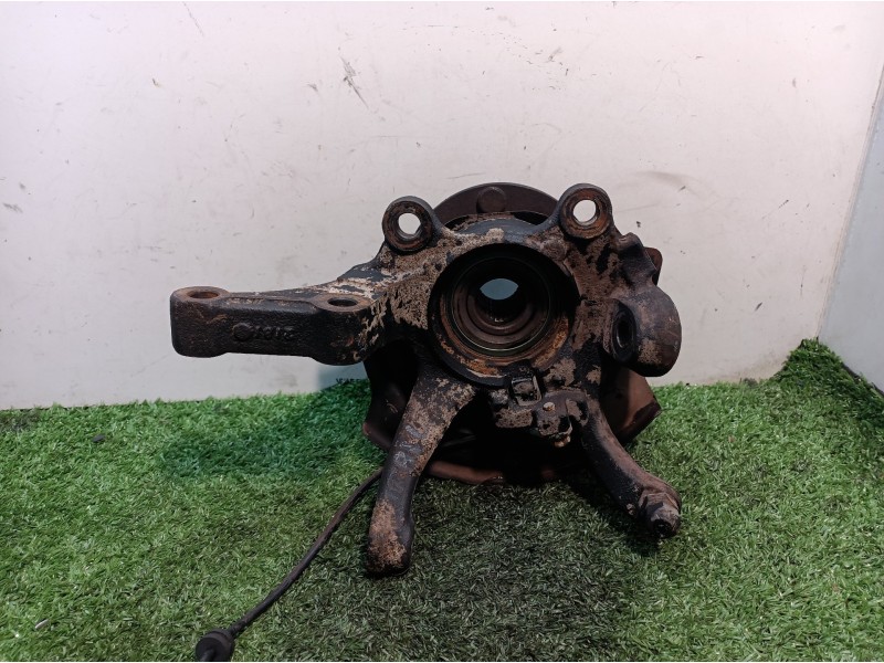 Recambio de mangueta delantera derecha para nissan x-trail (t30) comfort referencia OEM IAM   