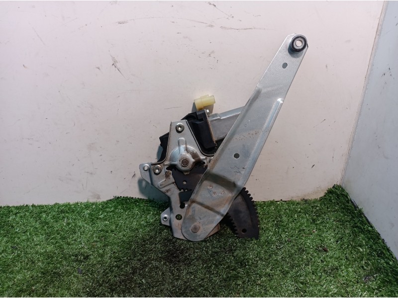 Recambio de elevalunas trasero derecho para hyundai getz (tb) 1.5 crdi referencia OEM IAM   