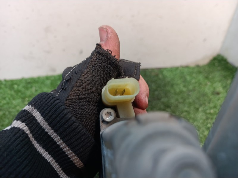 Recambio de elevalunas trasero izquierdo para hyundai getz (tb) 1.5 crdi referencia OEM IAM   