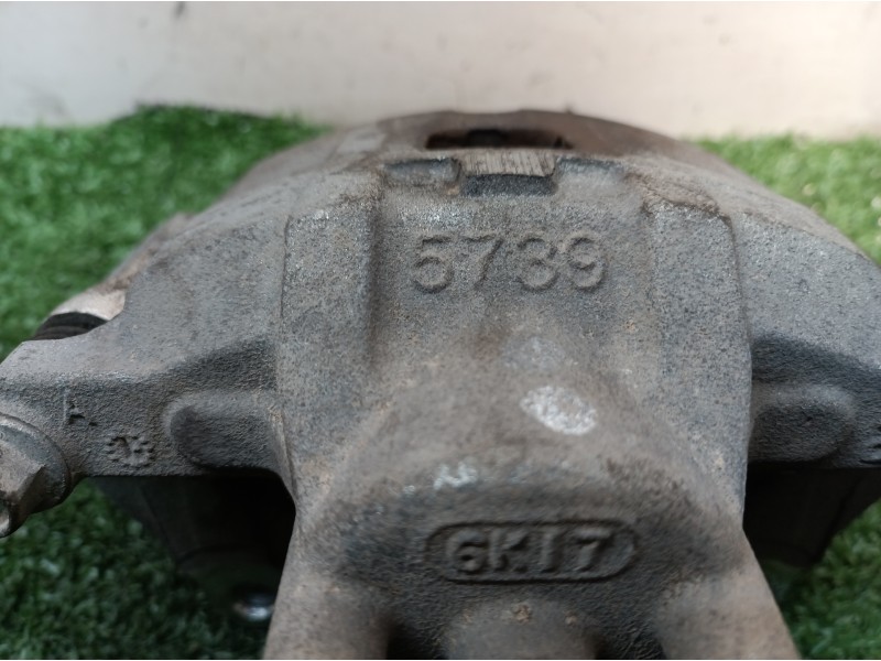 Recambio de pinza freno delantera derecha para dodge caliber s referencia OEM IAM 5739 5739 5739