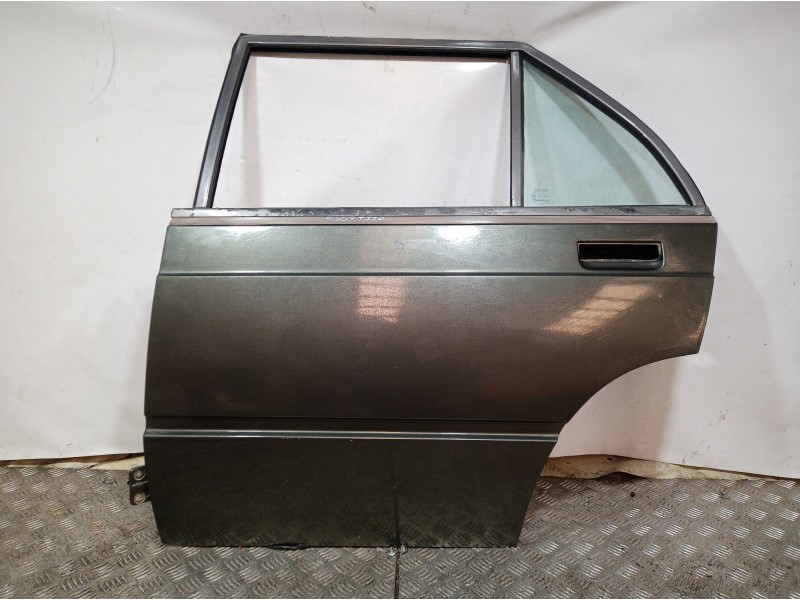 Recambio de puerta trasera izquierda para maserati biturbo 425 referencia OEM IAM   