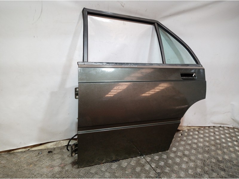Recambio de puerta trasera izquierda para maserati biturbo 425 referencia OEM IAM   